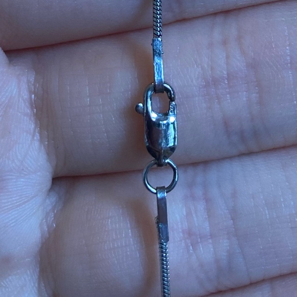 Heart Pendant Necklace and Box - Picture 7 of 10